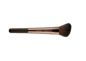 Nude by Nature Angled Blush Brush Reviews
